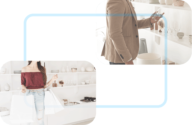 Осмотривают товары