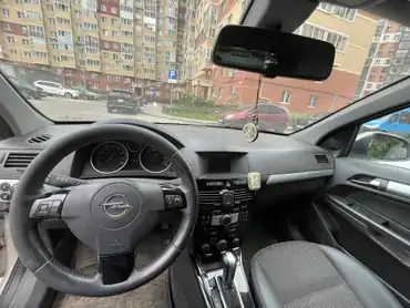 Автомобиль марки Opel модель Astra 2011 г.в. VIN-номер XWF0AHL35B0010286