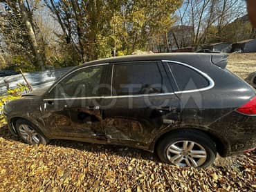 Porsche Cayenne, 2013 года, 299 лс, 218183 км, полный привод, АКПП