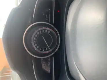 Автомобиль марки MAZDA, модель 3, 2014 г.в., VIN-номер: JMZBM42A831140596