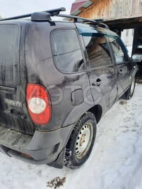 Chevrolet Niva, 2012 года, 80 лс, 200000 км, полный привод