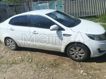 Kia Rio, 2012 года, 107 лс, 281871 км, АКПП еще