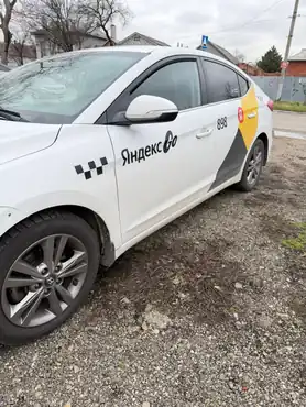 Автомобиль марки HYUNDAI модель Elantra 2018 г.в. VIN-номер XWEDC41FBJ0004483