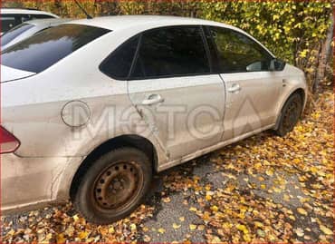 Volkswagen Polo, 2013 года, 105 лс еще