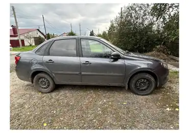 Легковой автомобиль: LADA 219010 LADA GRANTA 2018 г.в. Хренова Владислава Владимировича