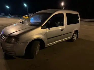 Автомобиль марки ФОЛЬКСВАГЕН модель 2К КАДДИ КОМБИ 2006 г.в. VIN-номер WV2ZZZ2KZ7X042892