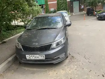 Автомобиль марки KIA, модель: Rio, 2016 г.в., VIN-номер Z94CB41BBHR387303, является предметом залога ПАО «СОВКОМБАНК»