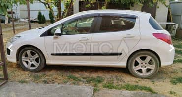 Peugeot 308, 2011 года, 120 лс, 150000 км, АКПП еще