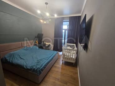 Квартира в Москве, 78 кв.м. е ще
