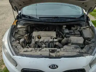 Автомобиль марки KIA модель JD(CEE`D) 2014 г.в. VIN-номер XWEHM811AF0000468
