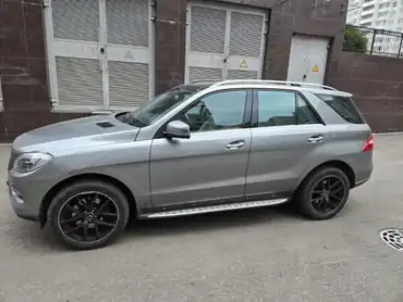 Легковой автомобиль ма рки: MERCEDES-BENZ модель: ML 400 4 MATIC, год выпуска: 2013 г., идентификационный номер (VIN): WDC1660561A297372