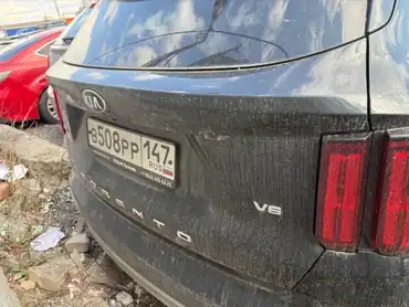 Автомобиль марки KIA модель Sorento 2021 г.в. VIN номер XWERH81EDM0000111
