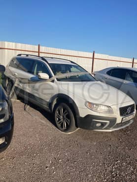 Volvo XC70, 2015 года, 181 лс, 250000 км, полный привод, АКПП
