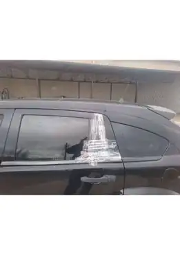 Автомобиль марки Dodge модель Caliber 2006 г.в. VIN-номер 1B3HBG8B47D559096