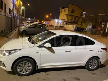 Hyundai Solaris, 2018 года, 99,6 лс, 300000 км, АКПП еще