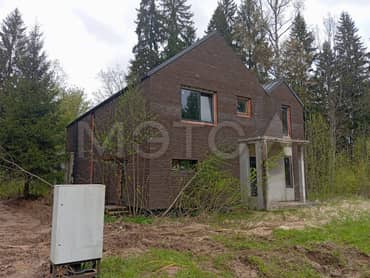 Земельный участок 1156 +/- 12 кв.м и объект незавершенного строительства в Московской обл. еще