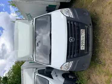 Грузовой фургон