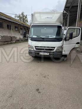Грузовой автомобиль Mitsubishi Fuso Canter FE85DG, 2015 года еще