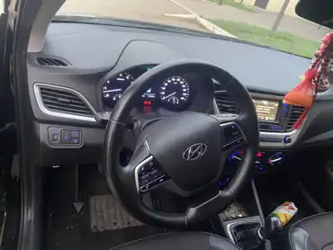 Автомобиль марки HYUNDAI модель Solaris 2017 г.в. VIN номер Z94K241CAJR015443