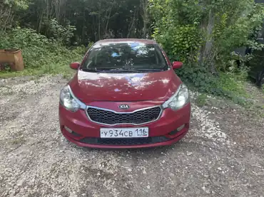KIA м одель Cerato 2014 г.в. VIN-номер XWEFX411BE0004465 в залоге у ПАО Совкомбанк