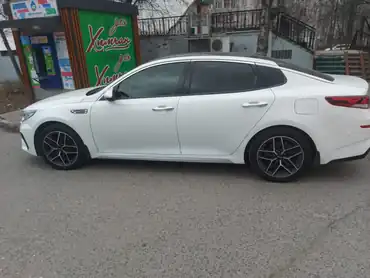 Автомобиль марки КИА JF (ОПТИМА), год выпуска 2018г., кузов № XWEGW413BK0010558, VIN XWEGW413BK0010558