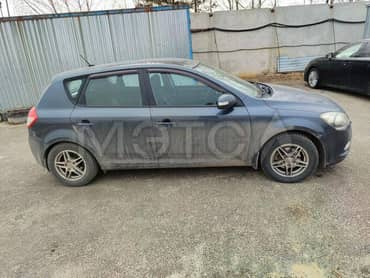 Kia Ceed, 2011 года, 125 лс, 225844 км еще