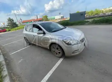 Kia Ceed, 2010 года, 122 лс, 231000 км