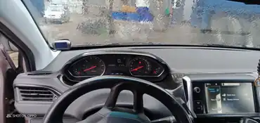 Автомобиль марки PEUGEOT модель 208 2013 г.в. VIN-номер VF3CC5FS9DT071941