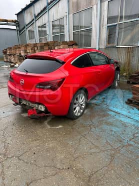 Opel Astra, 2013 года, 140 лс, 200000 км еще