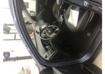 Легковой автомобиль марки: Hyundai, модель: IX35, год выпуска: 2013, кузов №: TMAJU81EBEJ490914, идентификационный номер (VIN): TMAJU81EBEJ490914