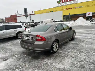 Автомобиль марки VOLVO модель S 80 2008 г.в. VIN-номер YV1AS565191094493