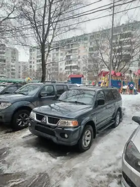 Автомобиль марки MITSUBISHI модель: Pajero Sport, год выпуска: 2007 г., идентификационный номер (VIN): JMB0RK9607J001898, находится в залоге у ПАО "Совкомбанк".