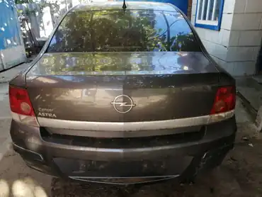 Легковой автомобиль марки: OPEL, модель: Astra, год выпуска: 2009 г., кузов №: W0L0AHL69AG007081, идентификационный номер (VIN): W0L0AHL69AG007081