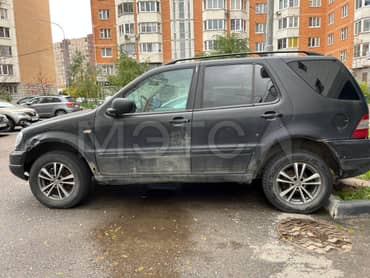 Mercedes-Benz ML320, 2000 года, 218 лс, 354055 км, полный привод, АКПП еще