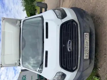 Грузовой фургон