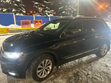 Легковой автомобиль Volkswagen Tiguan 2017 г.в., VIN XW8ZZZ5NZJG208857;