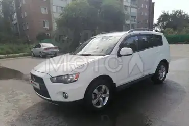 Mitsubishi Outlande, 2011 года, 170 лс, 215745 км, полный привод, АКПП