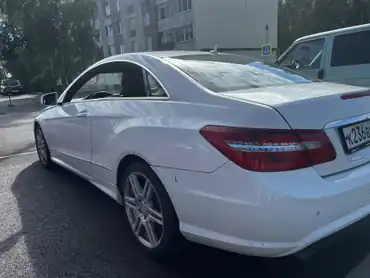 Автомобиль марки MERCEDES-BENZ модель E200 CGI 2010 г.в. VIN-номер WDD2073481F098468