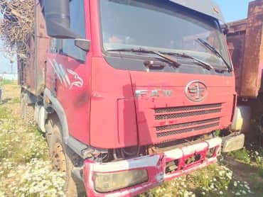 Лот №11, Грузовой самосвал ФАВ СА3252Р2К2Т1А, г. в.: 2008, идентификационный номер VIN: LFWКWХРN581F02548, госномер: Т087КУ190, мощность двигателя: 344 л. с., раб. объем двигателя (куб. см): 8600, Московская обл., м. о.Чехов, дер. Курниково, промзона Курниково