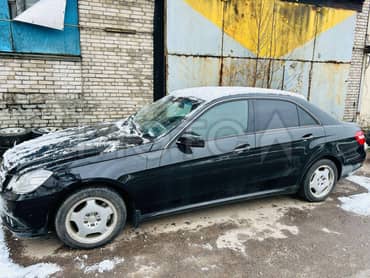 Mercedes-Benz E-Класс, 2010 года, 136 лс, АКПП