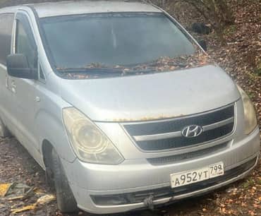 - Автомобиль, марка, модель ТС: HYUNDAI GRAND STAREX, год изготовления ТС: 2008, VIN: KMJWAH7JP8U005797, государственный регистрационный знак А952УТ799. Вследствие срока эксплуатации автомобиль может иметь существенные (по смыслу Закона РФ от 07.02.1992 N 2300-1 «О защите прав потребителей») недостатки. Ограничение прав и обременение объекта недвижимости: залог в пользу ПАО СКБ Приморья «Примсоцбанк».
