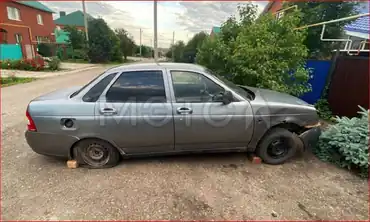 Lada Priora, 2012 года, 87 лс