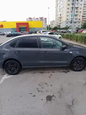 Автомобиль марки VOLKSWAGEN модель Polo 2016 г.в. VIN-номер XW8ZZZ61ZGG035066