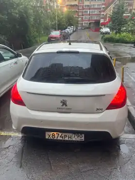 Автомобиль марки PEUGEOT модель 308 2011 г.в. VIN-номер Z8T4C5FS9BM017695