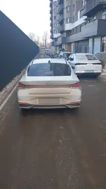 Автомобиль марки HYUNDAI модель Elantra 2021 г.в. VIN-номер XWELN41BBM0001736